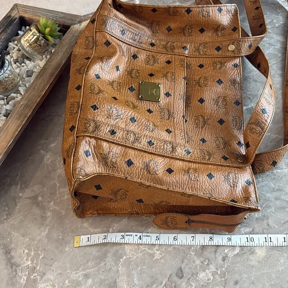 MCM Brown Monogram Tote Bag - Picture 13 of 16